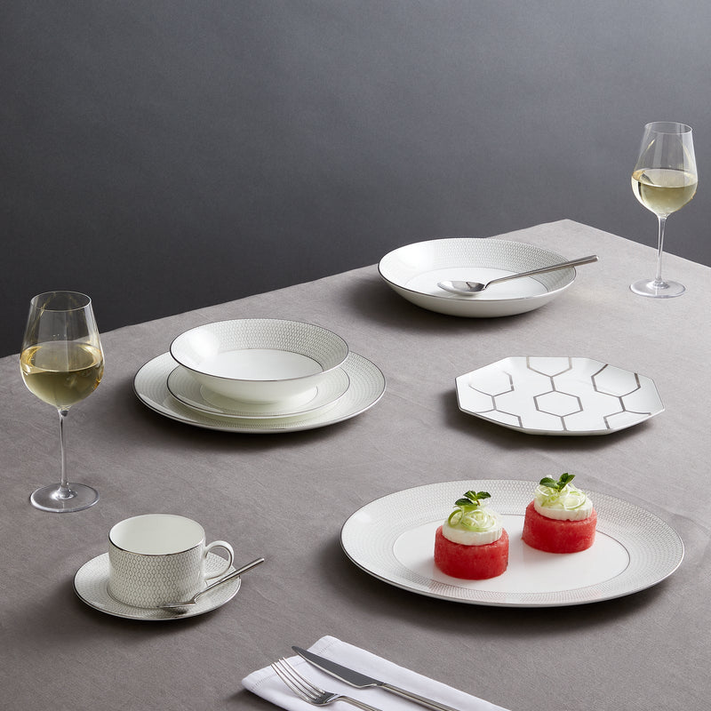 media image for gio platinum 5 piece place setting by new wedgwood 1063172 5 217