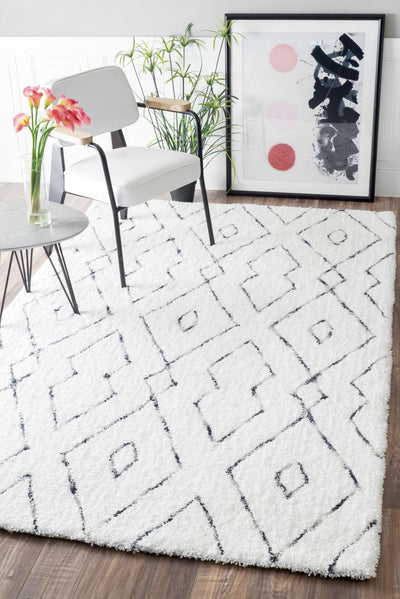 product image for Hand Tufted Beaulah Shaggy Rug in White design by NuLoom 30