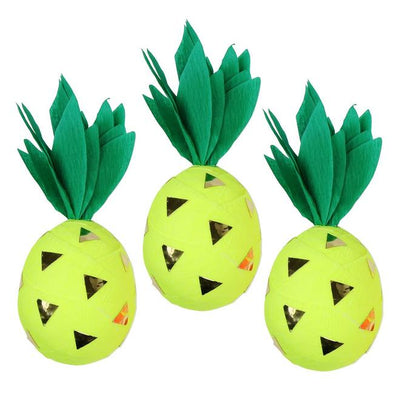 product image for pineapple surprise balls by meri meri 3 55