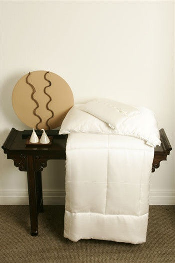 product image for Cotton Covered Comforter - Various Sizes design by Kumi Kookoon 2