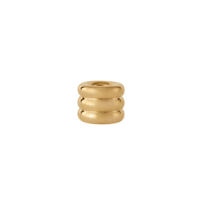 product image of savi solid brass candleholder brass by oyoy l300426 1 591