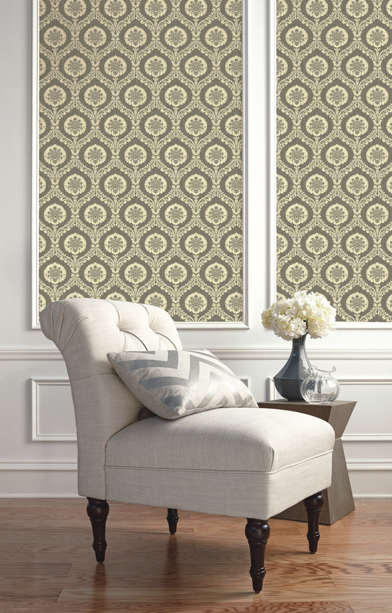media image for Medallion Ogee Wallpaper from the Caspia Collection by Wallquest 297