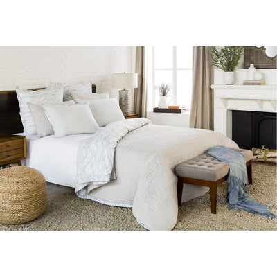 product image of Pebble PBE-1000 Bedding in Aqua by Surya 551