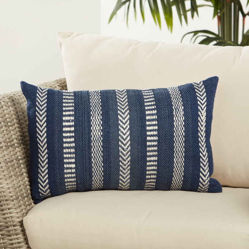 media image for Pampas Papyrus Indoor/Outdoor Blue & Ivory Pillow 4 282