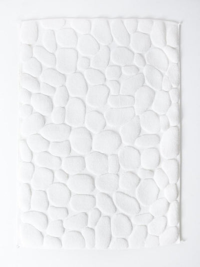 product image of ishikoro pebble bath mat white 1 586