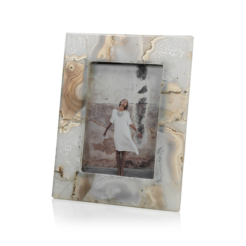 media image for Preto Agate Photo Frame by Panorama City 210