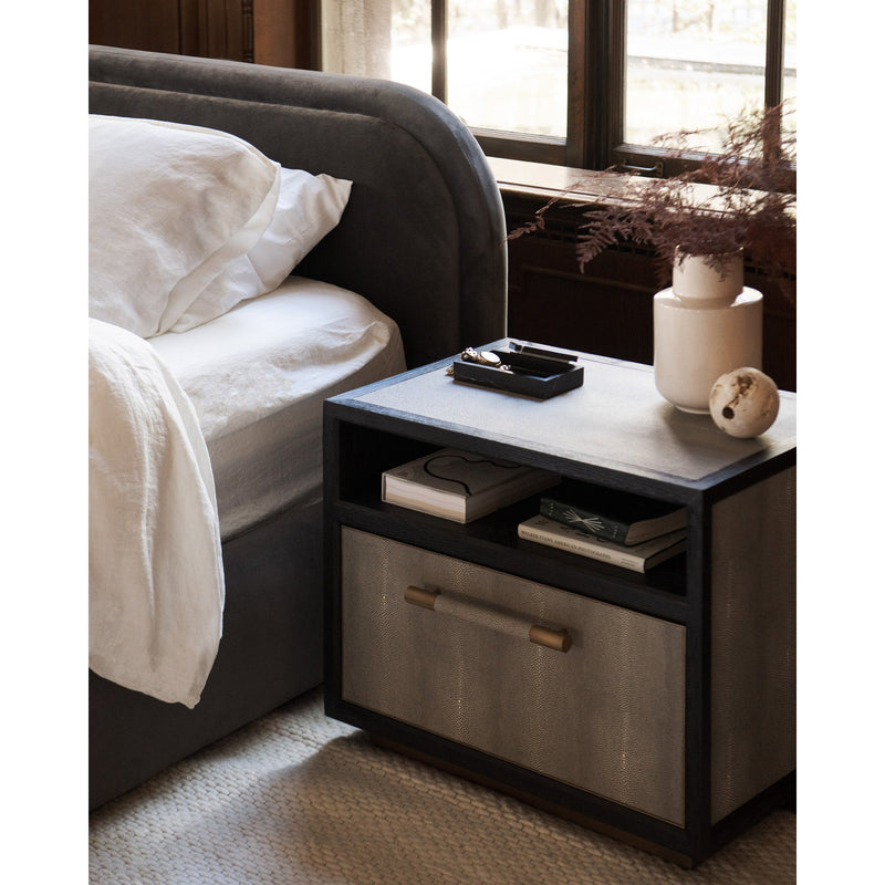media image for colin queen bed by bd la mhc rn 1146 25 13 299