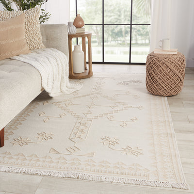 product image for Ollin Indoor/Outdoor Medallion White & Cream Rug by Jaipur Living 81