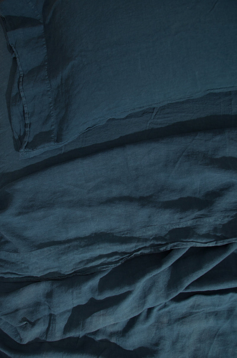 media image for Simple Linen King Bedding in Various Colors by Hawkins New York 230