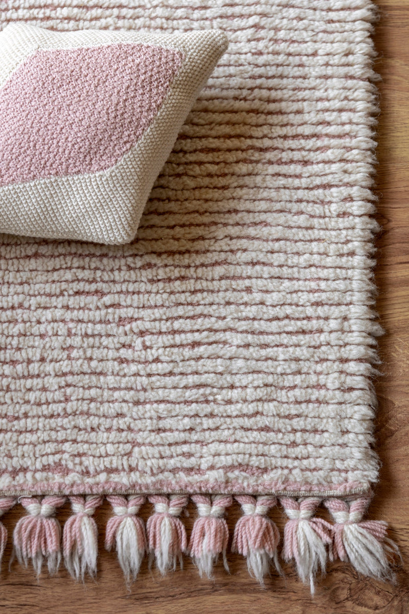 media image for koa pink woolable rug by lorena canals wo koa pk s 10 279