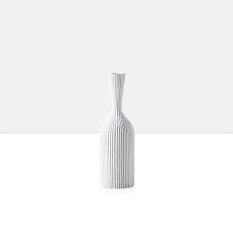 media image for zoro carved line resin floor vase in short design by torre tagus 1 226