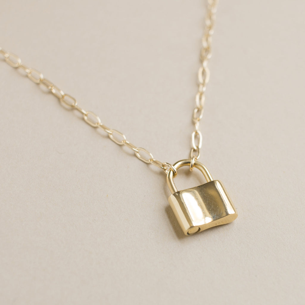 MEREWIF : Shop All : HOLMES NECKLACE