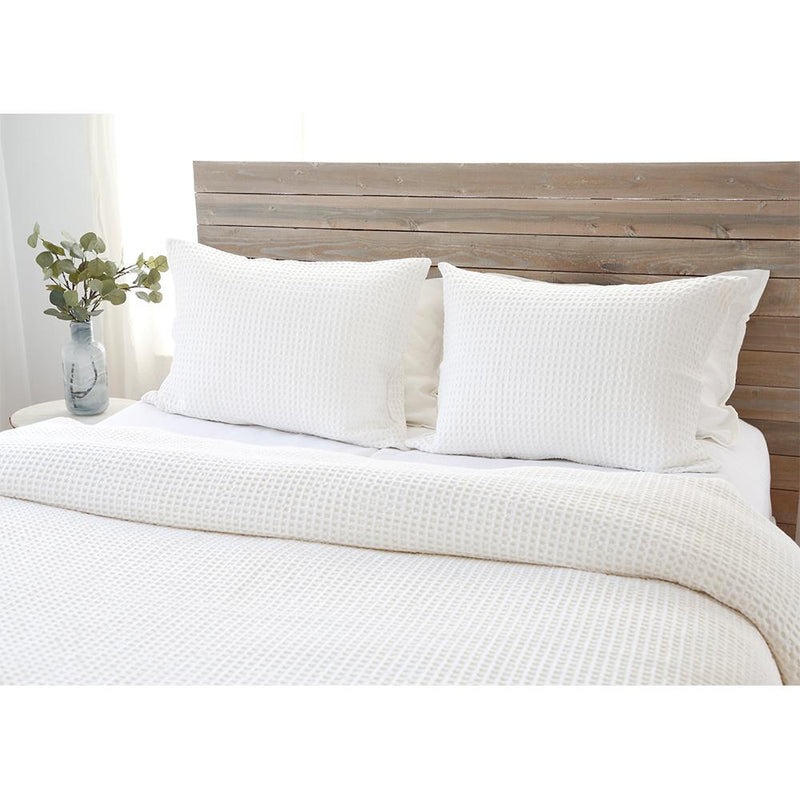 media image for zuma blanket collection in cream design by pom pom at home 1 251